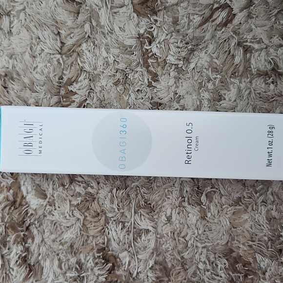 New - Obagi Medical Obagi360 Retinol 0.5 (1 oz.) - Picture 2 of 5